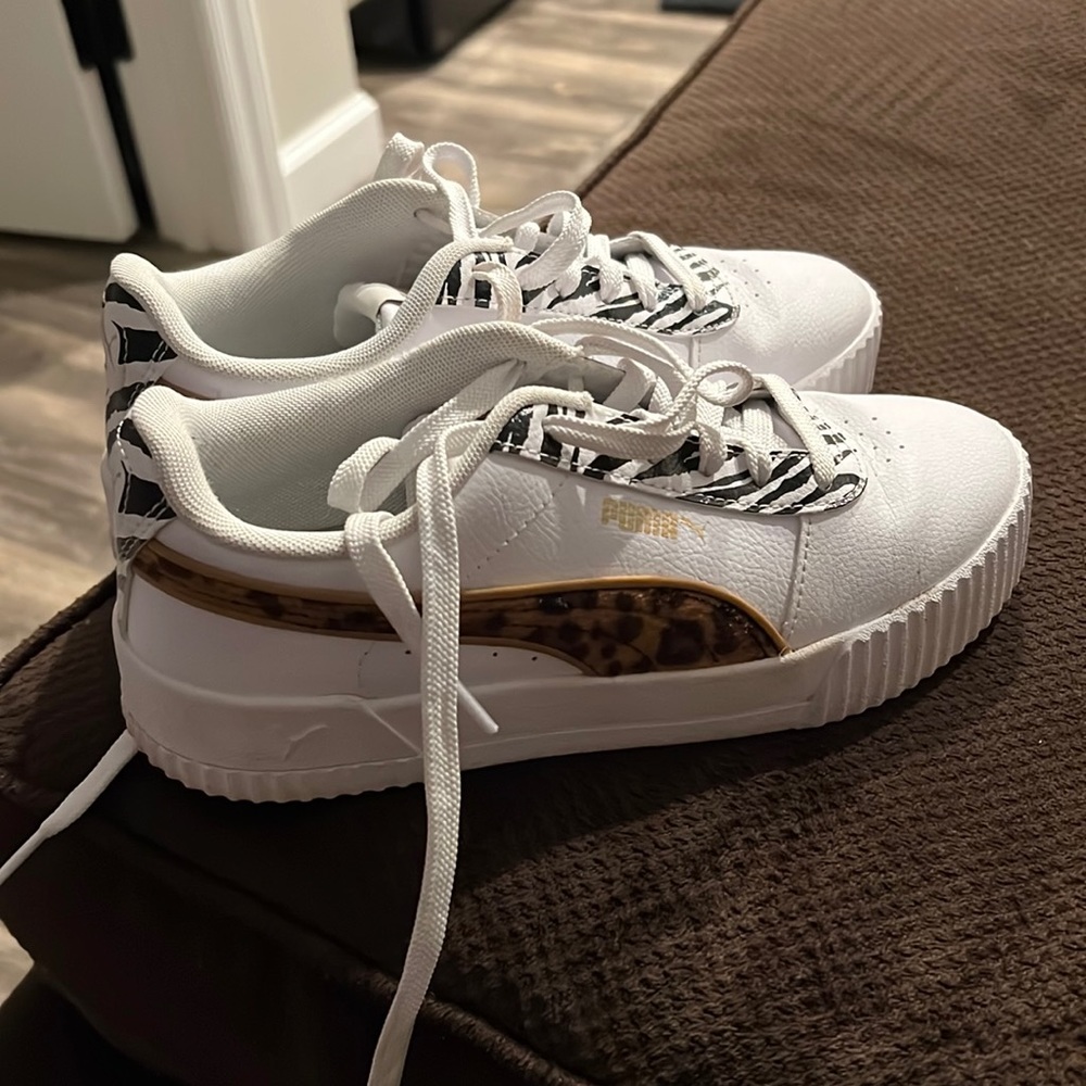 Puma sneakers